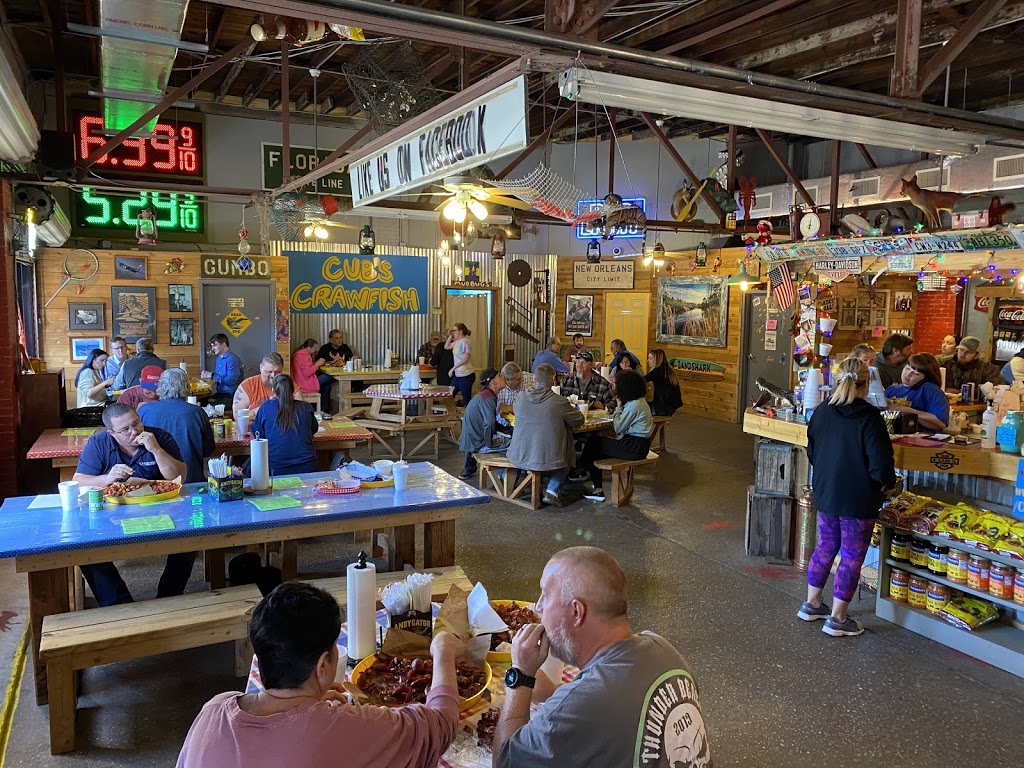 Cubs Crawfish | restaurant | 4145 Barrancas Ave, Pensacola, FL 32507, USA | 8504567551 OR +1 850-456-7551