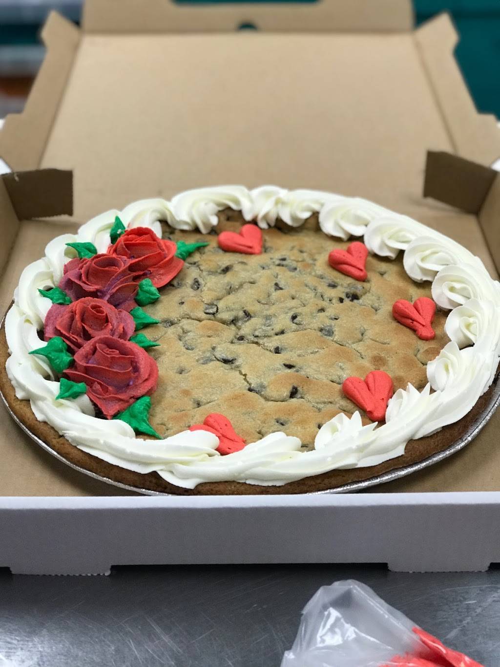 Our Sweet Lil Cakery | restaurant | 10501 E Seven Generations Way #131, Tucson, AZ 85747, USA | 5202881969 OR +1 520-288-1969