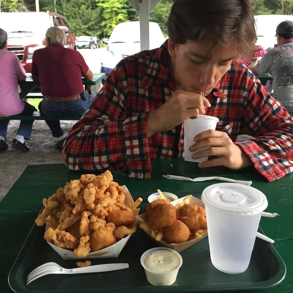 Toziers Restaurant | restaurant | 2678 River St, Bethel, VT 05032, USA | 8022349400 OR +1 802-234-9400