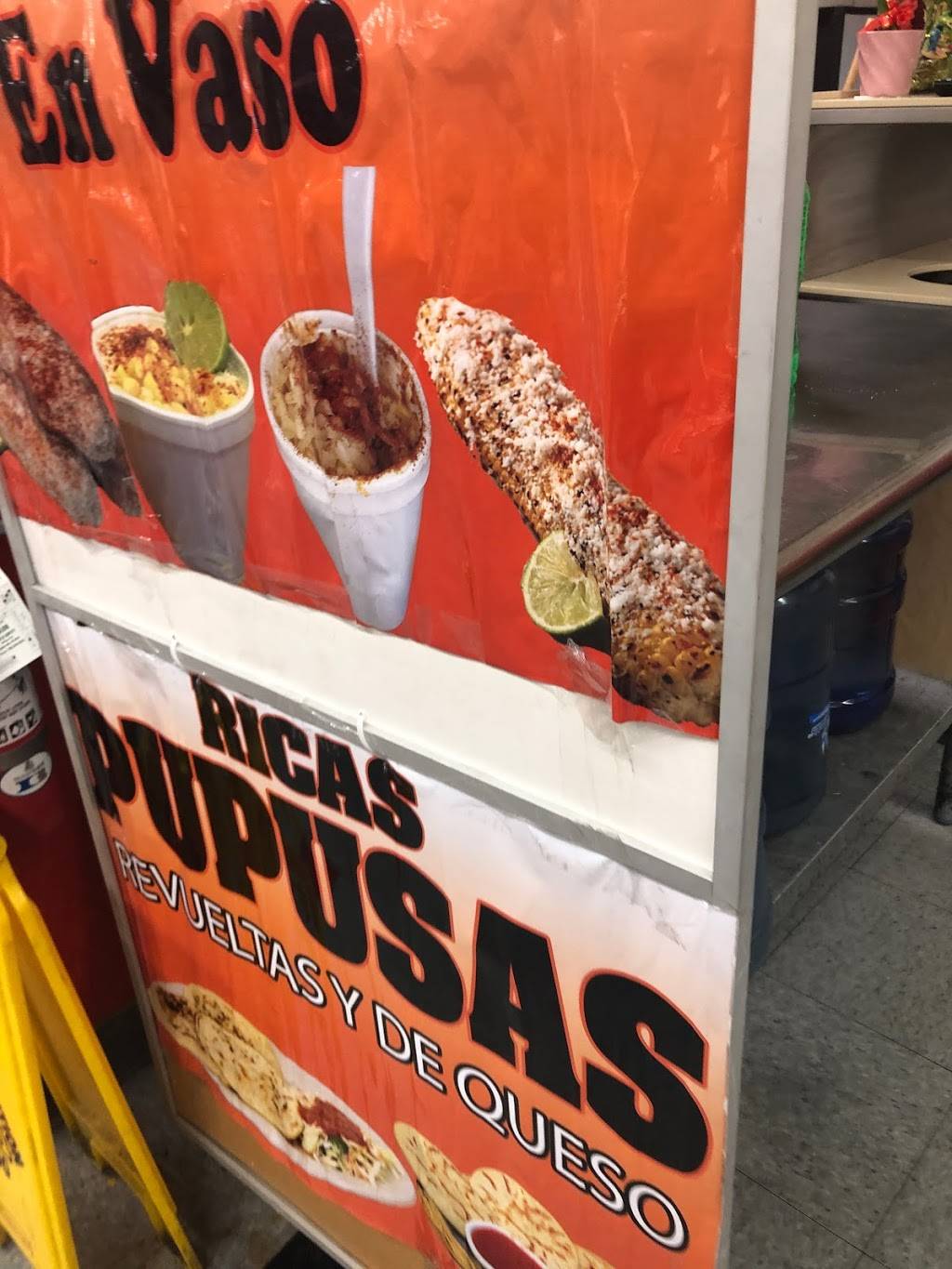 Tierra caliente restaurant | restaurant | 4530 E Charleston Blvd #G1, Las Vegas, NV 89104, USA | 6027383845 OR +1 602-738-3845