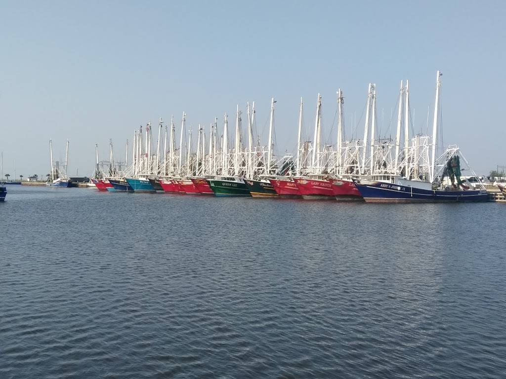 KVs Kitchen | restaurant | 1410 Main St, Palacios, TX 77465, USA | 3619723519 OR +1 361-972-3519