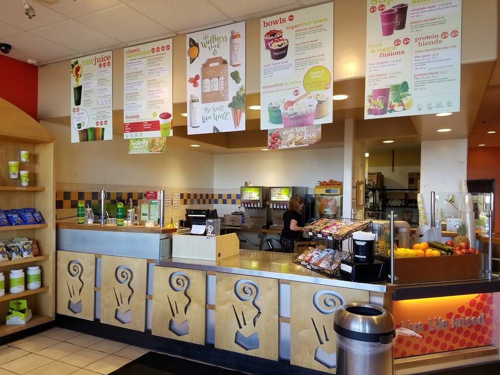 Juice It Up! | restaurant | Dunia Plaza, 14329 Bear Valley Rd #4, Victorville, CA 92392, USA | 7609483948 OR +1 760-948-3948