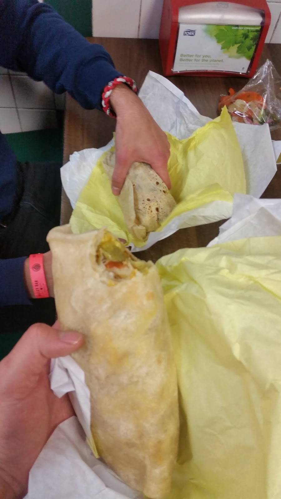 Salsitas | restaurant | 1501 N 43rd Ave #1, Phoenix, AZ 85009, USA | 6022783615 OR +1 602-278-3615