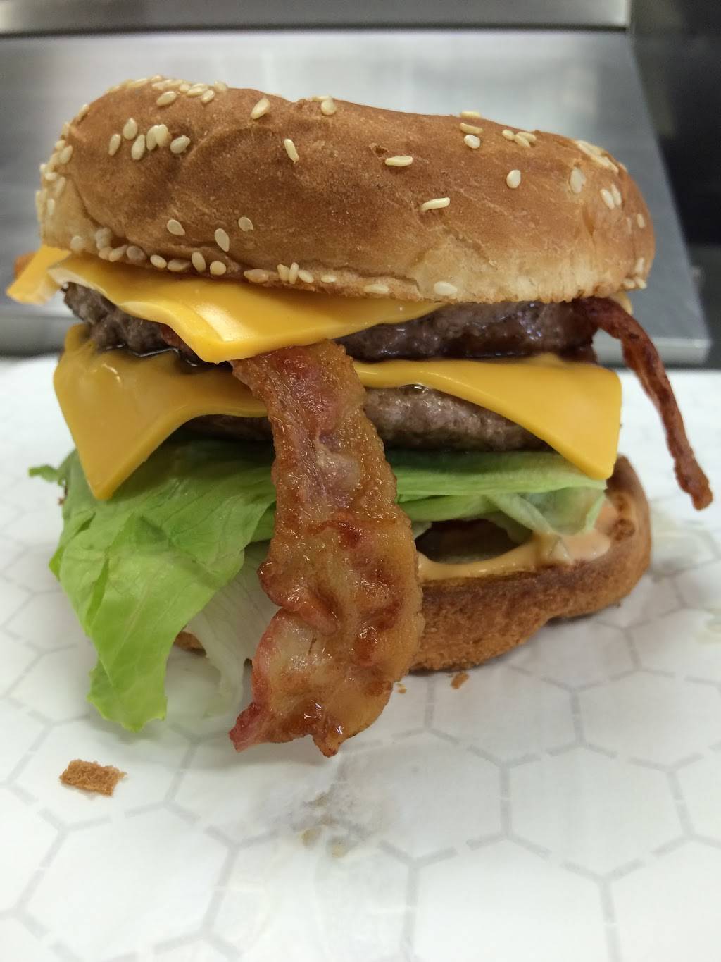 Pipeline | restaurant | 4326, 2010 W Oceanfront, Newport Beach, CA 92663, USA | 9497235952 OR +1 949-723-5952