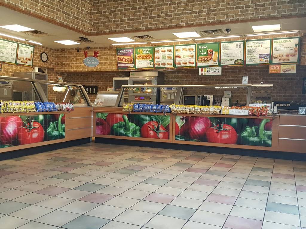 Subway | restaurant | 1194 Prince Ave, Athens, GA 30606, USA | 7063532286 OR +1 706-353-2286