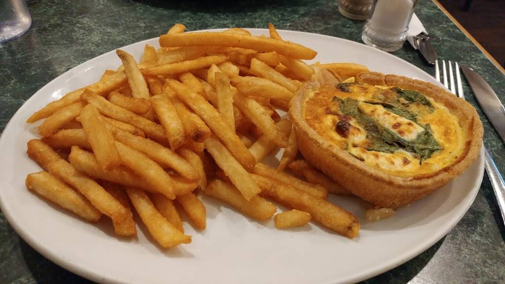 Blue Elephant Craft Brew House | restaurant | 96 Norfolk St S, Simcoe, ON N3Y 2W2, Canada | 5194282886 OR +1 519-428-2886