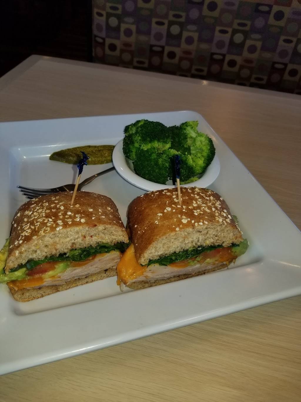 McAlisters Deli | restaurant | 203 Indian Lake Blvd, Hendersonville, TN 37075, USA | 6157573788 OR +1 615-757-3788