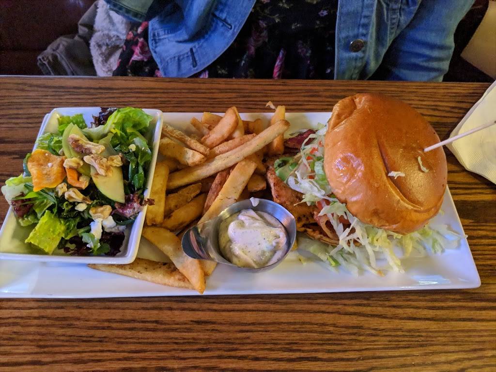 State & Main Kitchen & Bar | restaurant | 378 Taunton Rd E, Whitby, ON L1R 0H4, Canada | 9056558886 OR +1 905-655-8886