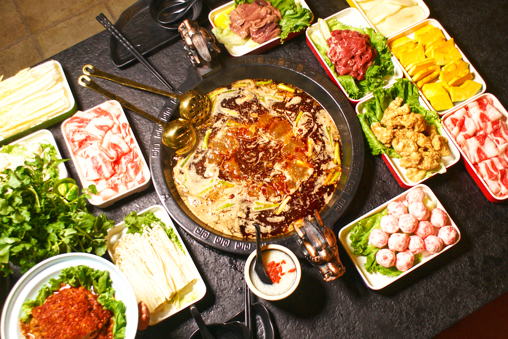 So Hot | restaurant | 1937 High House Rd, Cary, NC 27519, USA | 9196945510 OR +1 919-694-5510