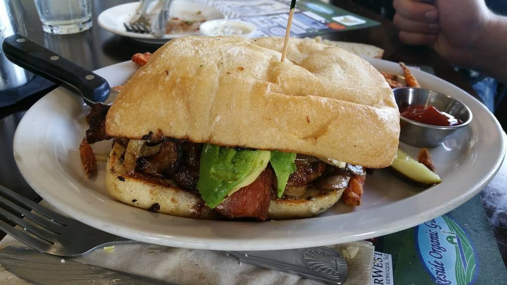 California Grill and Bar | restaurant | 40 Penny Ln, Watsonville, CA 95076, USA | 8317228052 OR +1 831-722-8052