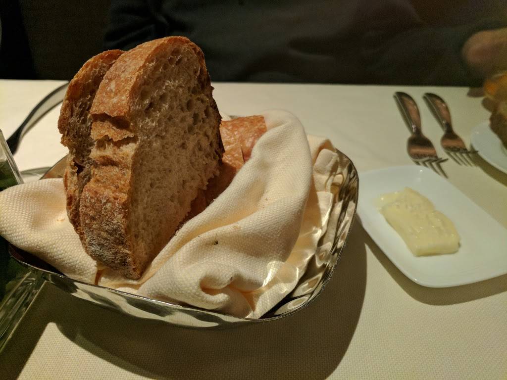 The Edge Steakhouse | restaurant | 68900 Frank Sinatra Dr, Rancho Mirage, CA 92270, USA | 7603218282 OR +1 760-321-8282