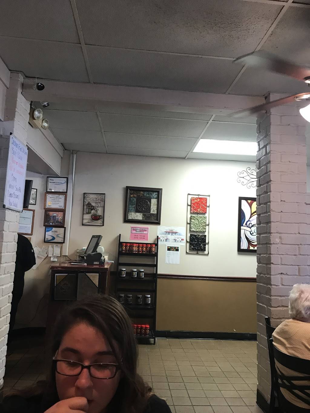 Southern Spice Restaurant & Grill | restaurant | 3901 Ryan St, Lake Charles, LA 70605, United States | 3374746065 OR +1 337-474-6065