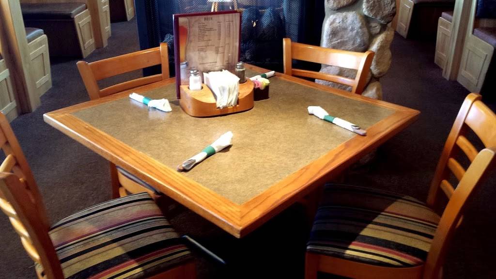 Mackinaws Grill & Spirits | restaurant | 2925 Voyager Dr, Green Bay, WI 54311, USA | 9204068000 OR +1 920-406-8000