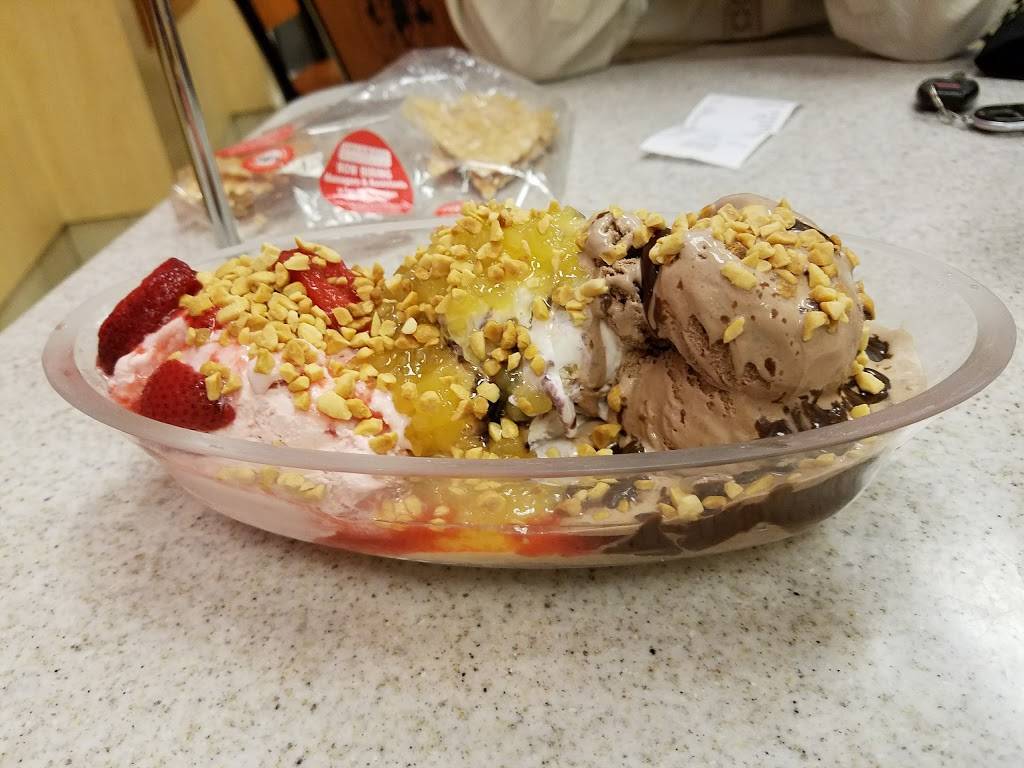 Oberweis Ice Cream and Dairy Store | restaurant | 4811 Dempster Street, Skokie, IL 60077, USA | 2245347429 OR +1 224-534-7429