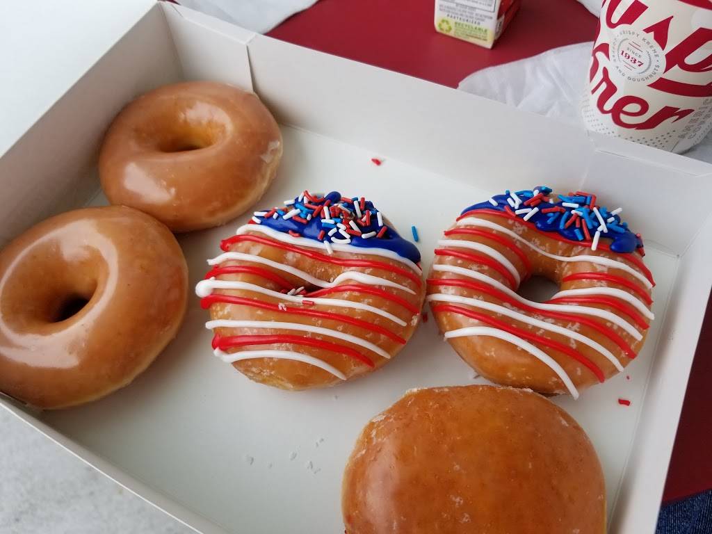 Krispy Kreme | bakery | 4842 N Broadway, Knoxville, TN 37918, USA | 8652812300 OR +1 865-281-2300