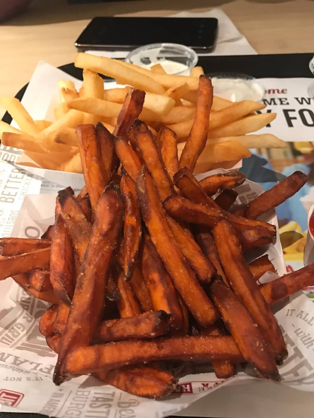 The Habit Burger Grill | meal takeaway | 6955 Camino Arroyo, Gilroy, CA 95020, USA | 4088424300 OR +1 408-842-4300