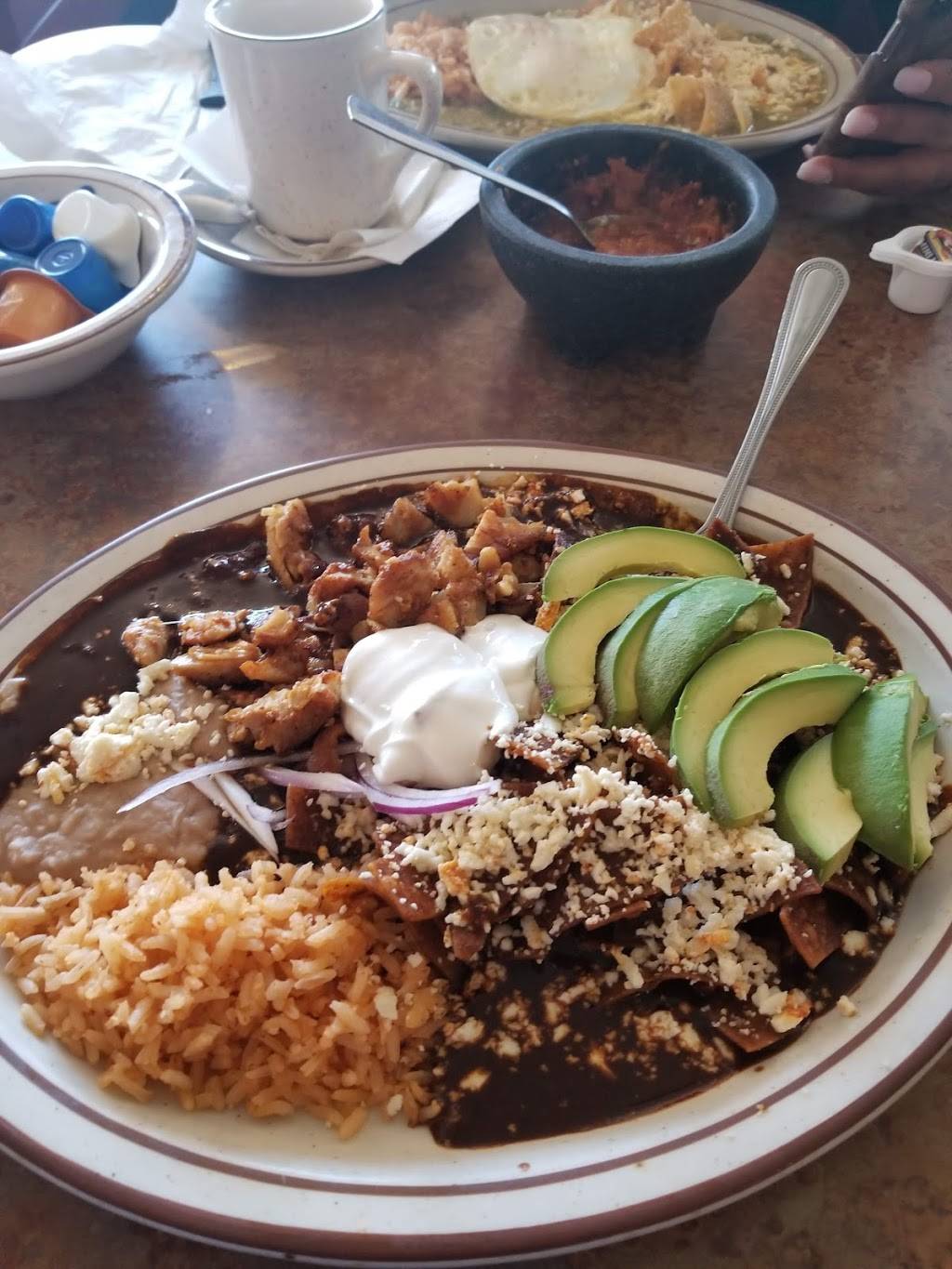 La Quebrada Restaurant | restaurant | 4859 West Roosevelt Road, Cicero, IL 60804, USA | 7087808110 OR +1 708-780-8110