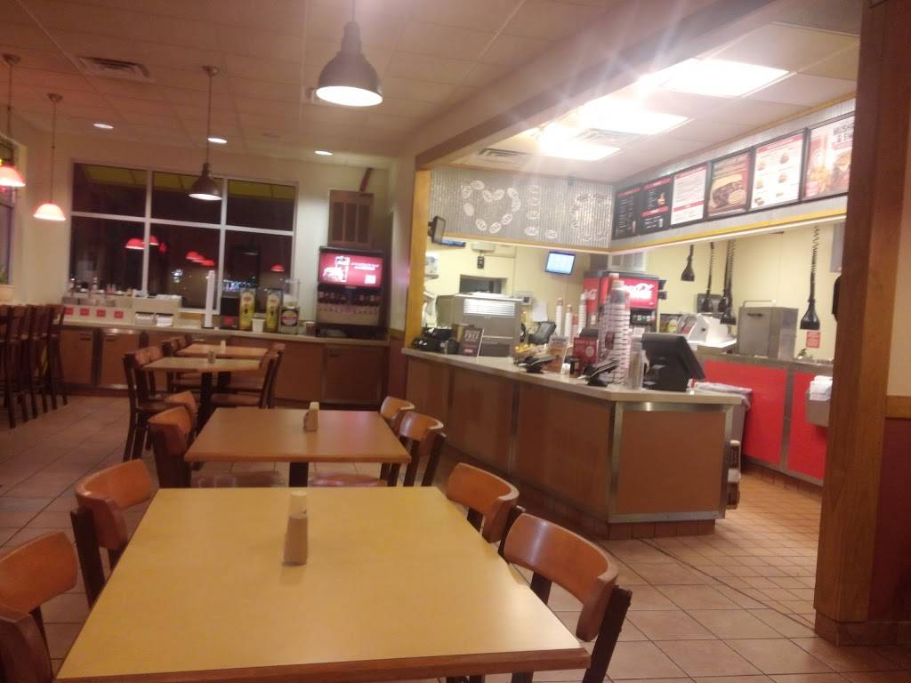 Lions Choice | restaurant | 4 Merlin Dr, Troy, MO 63379, USA | 6365287819 OR +1 636-528-7819