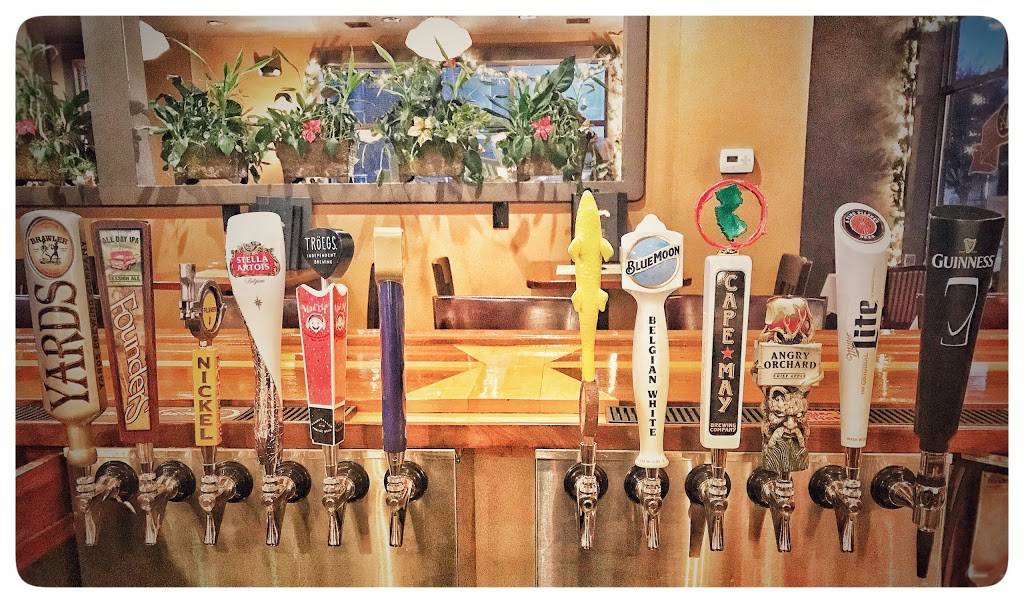 Chubbys Steakhouse | restaurant | 239 Monmouth St, Gloucester City, NJ 08030, USA | 8564562482 OR +1 856-456-2482