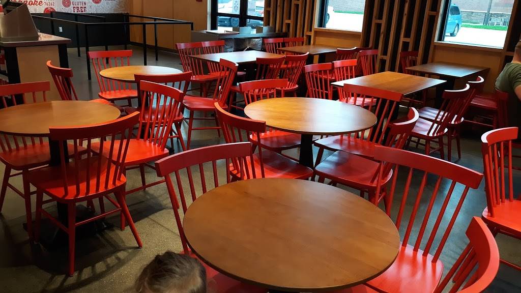 Hat Creek Burger Co. | restaurant | 870 E, US-114, Roanoke, TX 76262, USA | 8178542004 OR +1 817-854-2004