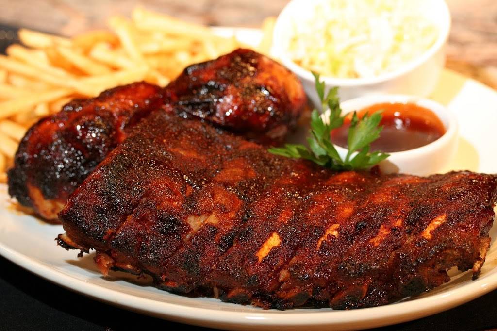 Rock On American BBQ | restaurant | 3334 US-41, Fort Myers, FL 33901, USA | 2393173111 OR +1 239-317-3111