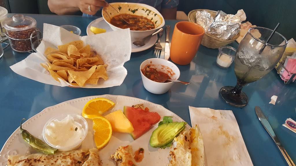 El Zarape Mexican Restaurant | restaurant | 4197 Ball Rd, Cypress, CA 90630, USA | 7149520562 OR +1 714-952-0562