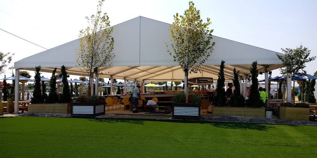 Causeway Marina | restaurant | 2200 E Bay Ave, Manahawkin, NJ 08050, USA | 6094941371 OR +1 609-494-1371