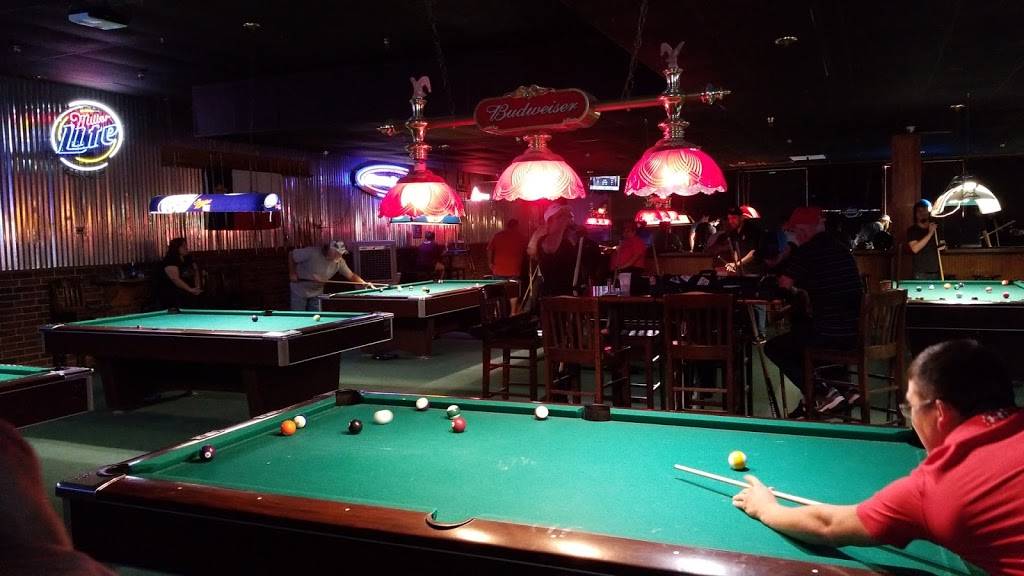 P.O.E.T.S. Billiards & Bar | restaurant | 1637 Texas Avenue South, College Station, TX 77840, USA | 9796963351 OR +1 979-696-3351