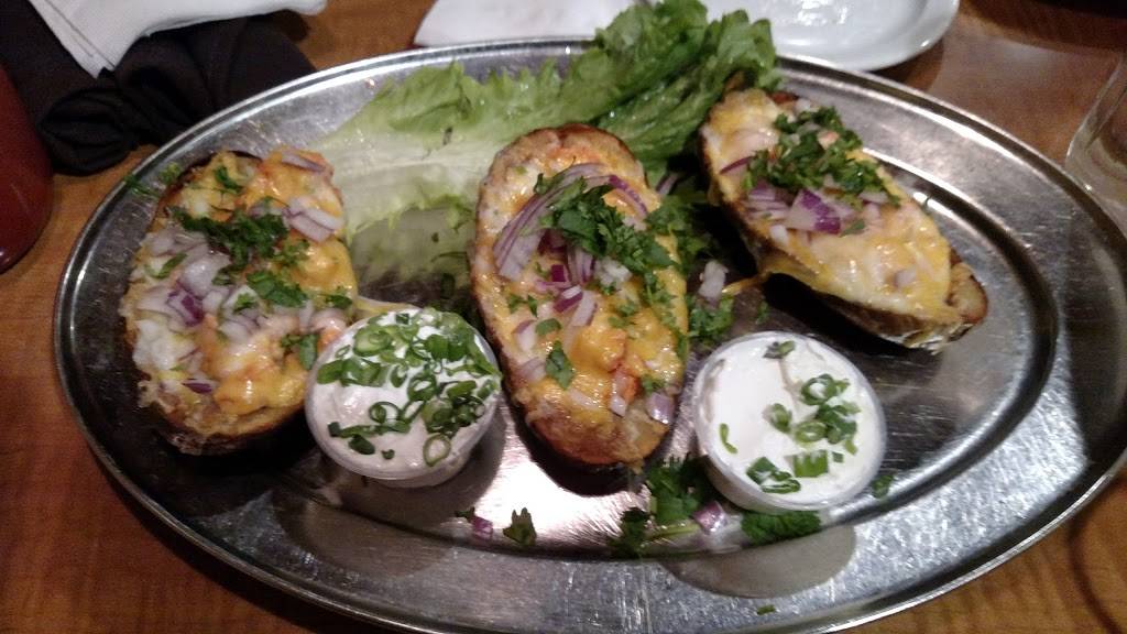 Rattlers Bar B Que | restaurant | 26495 Golden Valley Rd, Santa Clarita, CA 91351, USA | 6612514195 OR +1 661-251-4195