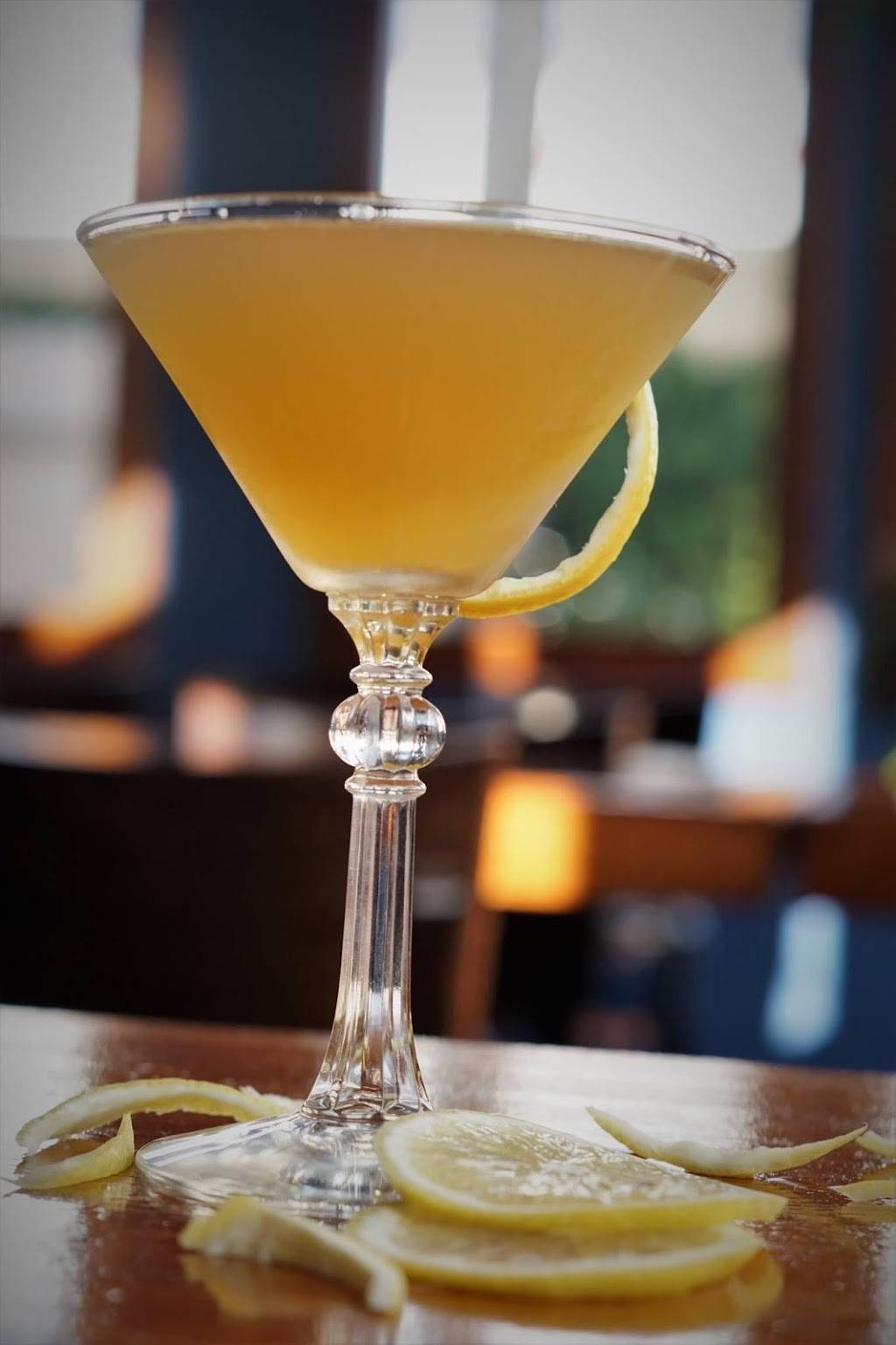 Fish Cheeks | restaurant | 6818 W North Ave, Wauwatosa, WI 53213, USA | 2629934800 OR +1 262-993-4800