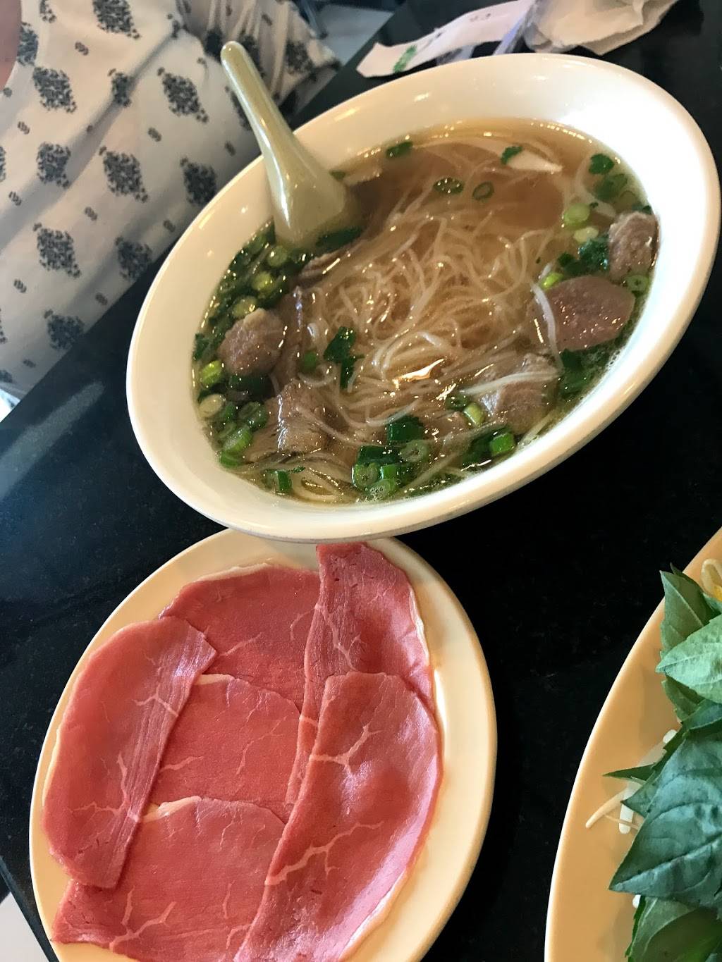 Little Saigon Restaurant | restaurant | 11224 Florida Blvd, Baton Rouge, LA 70815, USA | 2252732445 OR +1 225-273-2445