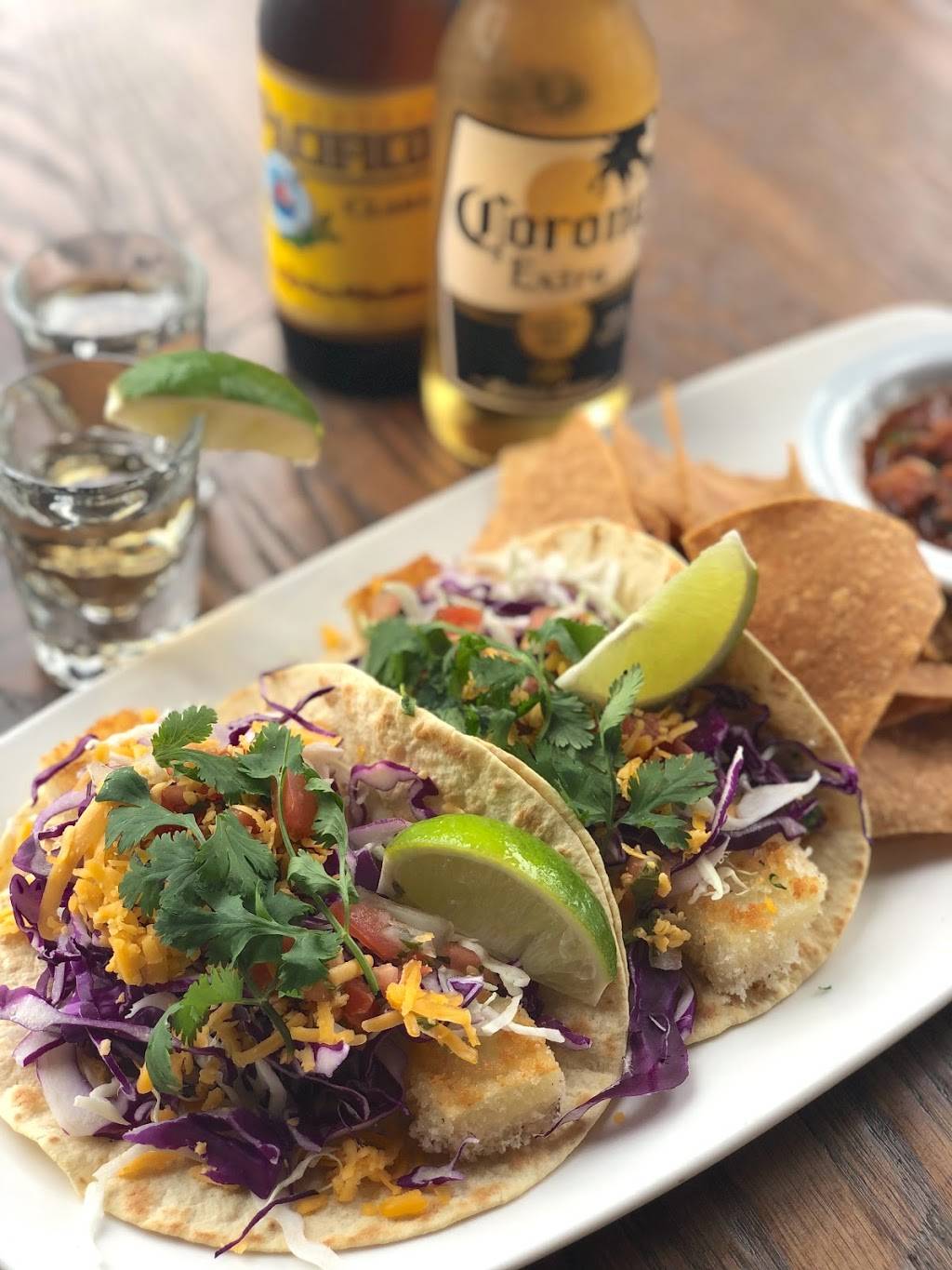 Jameson’s Pub | restaurant | 2702 Main St, Santa Monica, CA 90405, USA | 4243300069 OR +1 424-330-0069