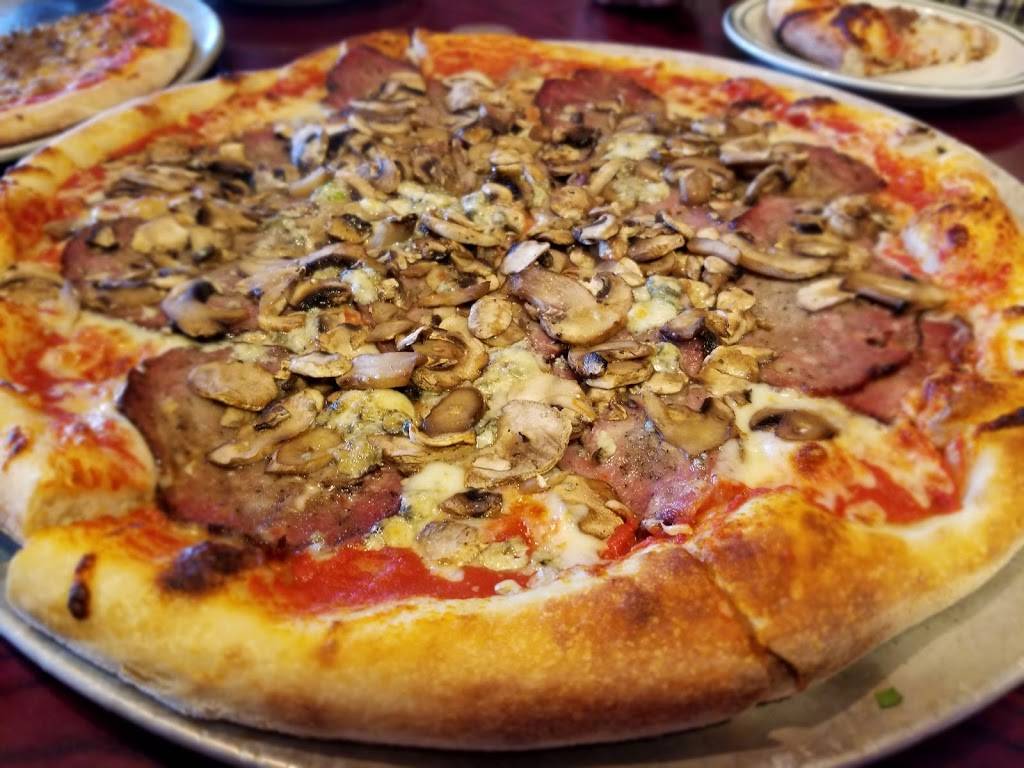 The Boot Pizzeria | restaurant | 11505 Memorial Pkwy SW, Huntsville, AL 35803, USA | 2564891771 OR +1 256-489-1771