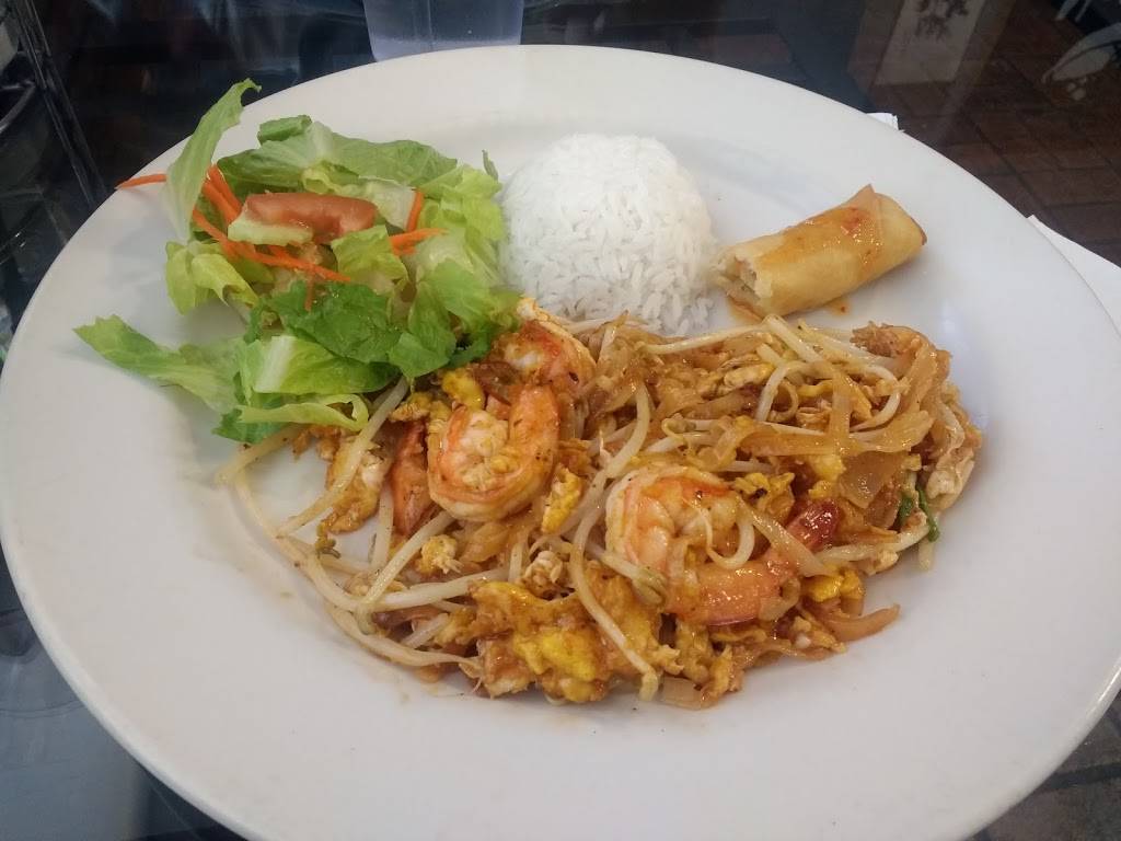Narongs Thai Kitchen | restaurant | 4889 E Craig Rd ste a, Las Vegas, NV 89115, USA | 7026433440 OR +1 702-643-3440