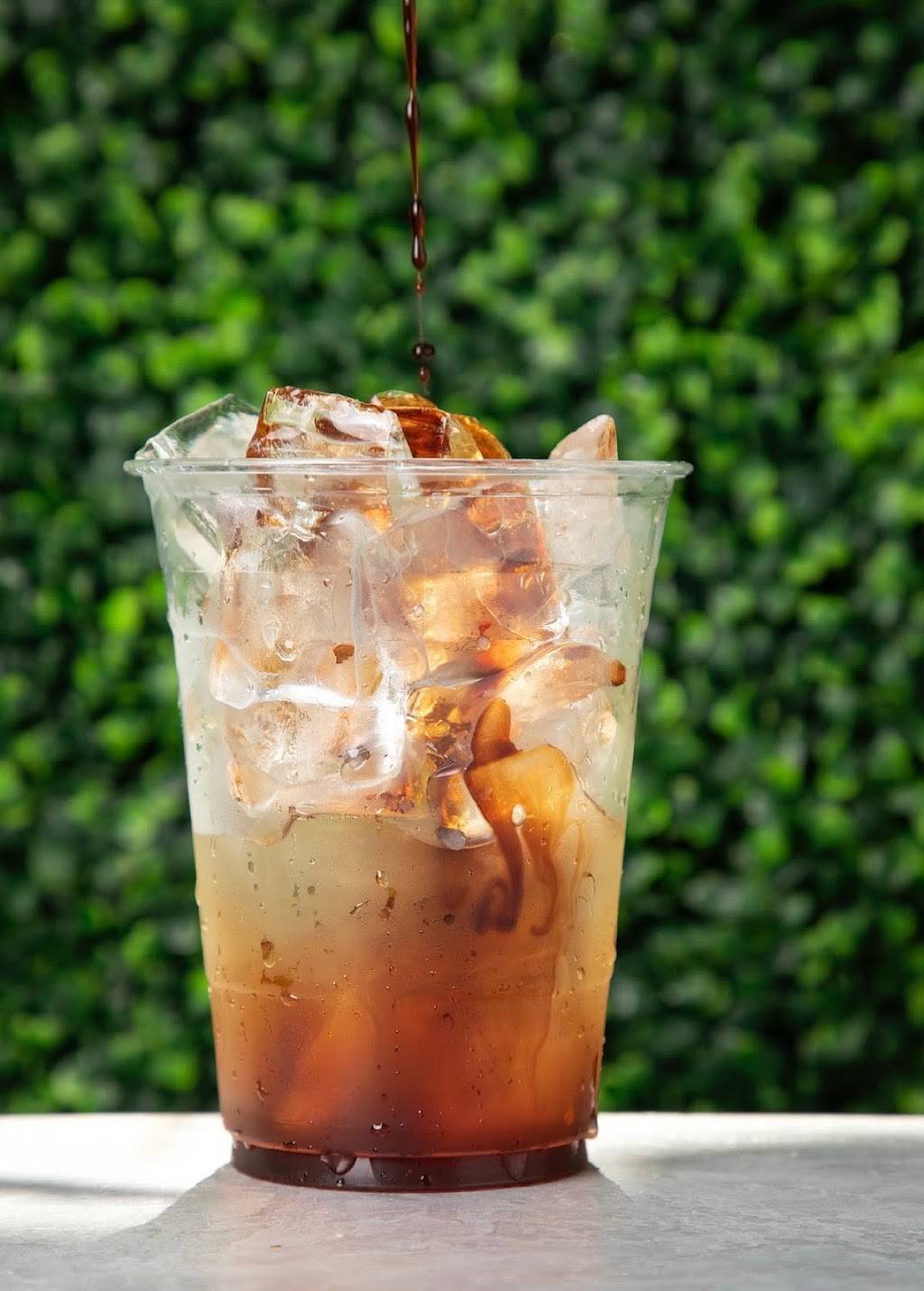 Smoothie Spot Cutler Bay Healthy Food | restaurant | 20714 US-1, Miami, FL 33189, USA | 7867130538 OR +1 786-713-0538