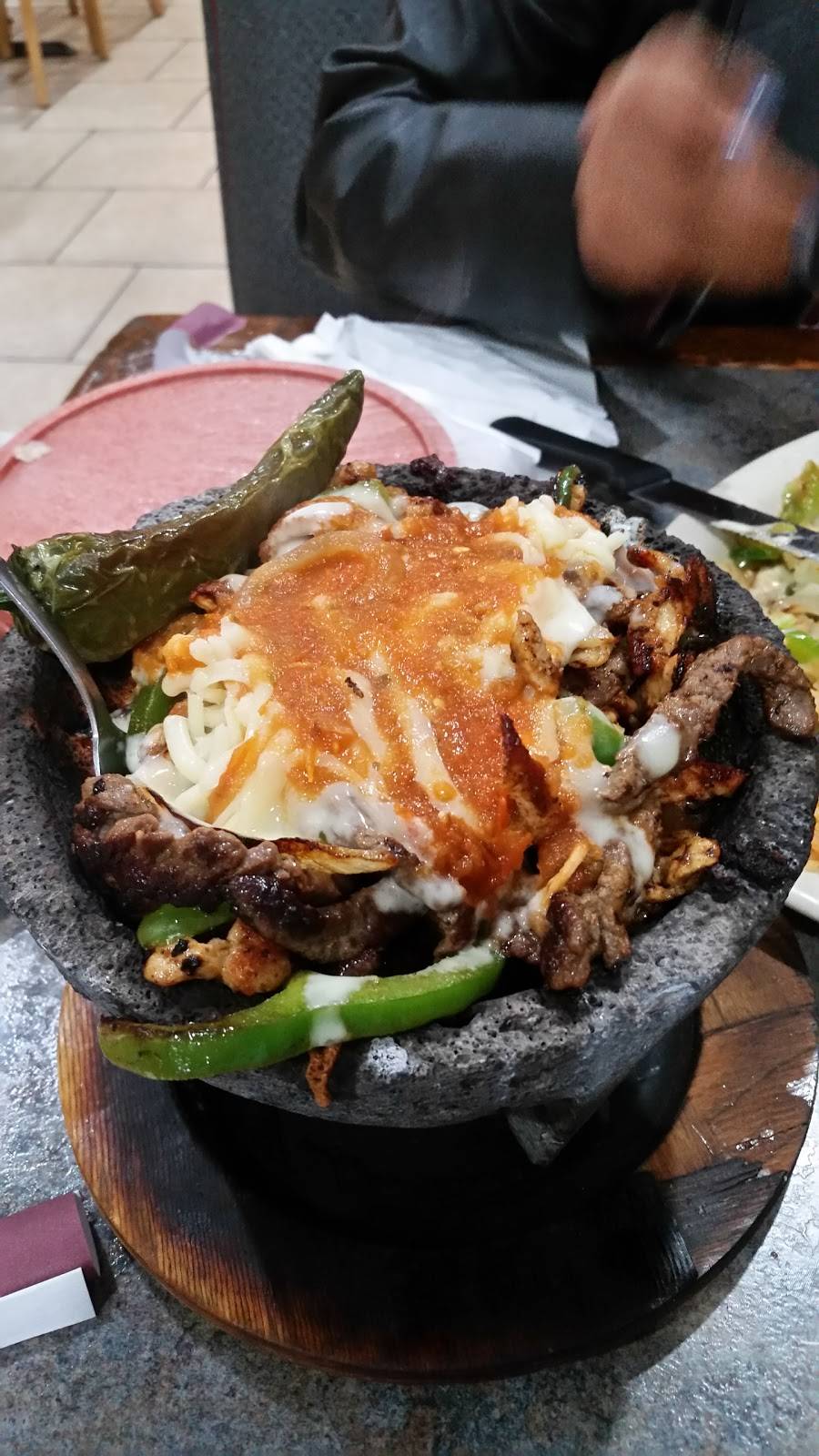 El Jalisco Grill & Cantina | restaurant | 17676 Blanco Rd ste 200, San Antonio, TX 78258, USA | 2104792103 OR +1 210-479-2103