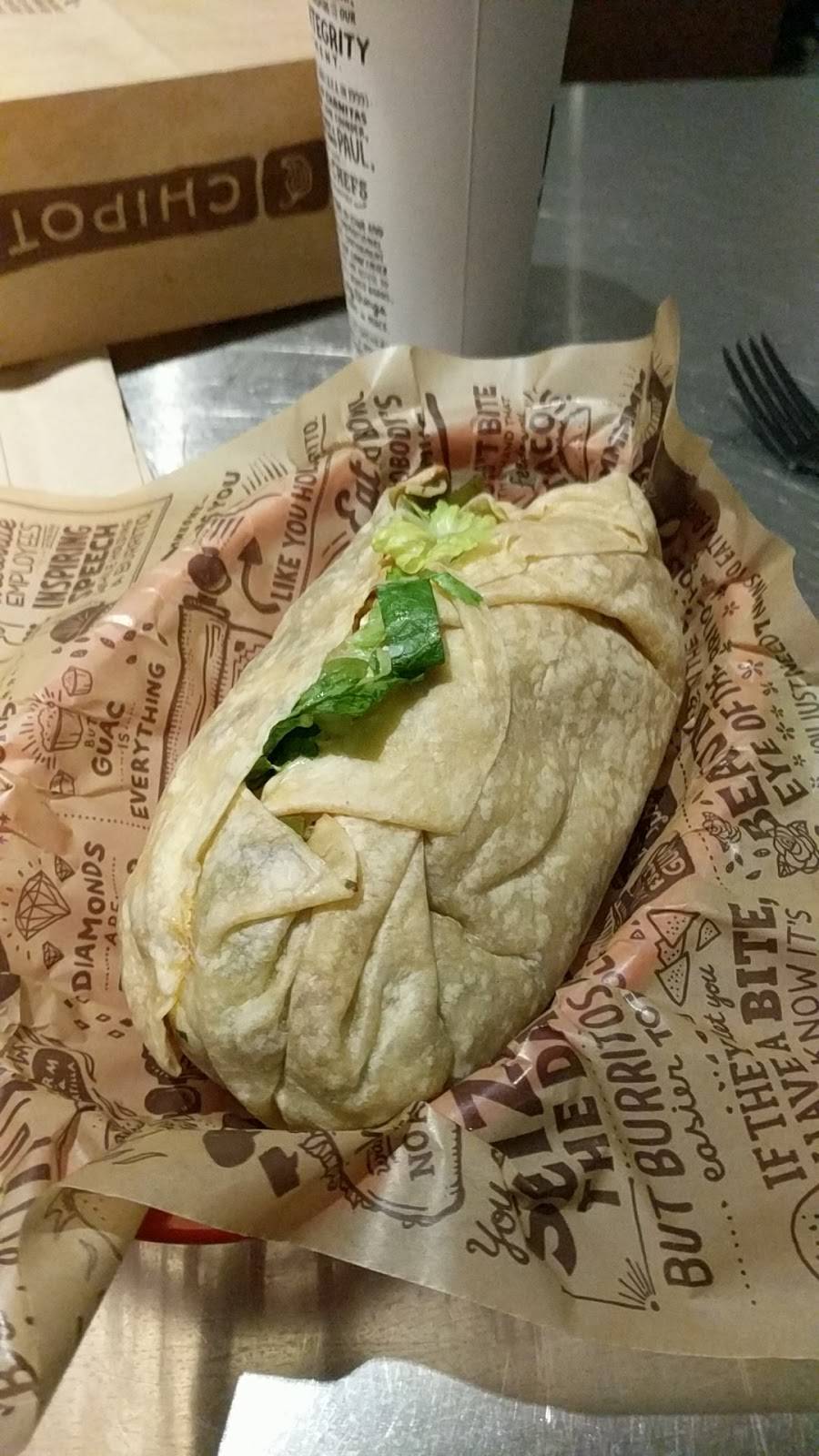 Chipotle Mexican Grill | restaurant | 3900 Hillsboro Pike Ste 28, Nashville, TN 37215, USA | 6152929199 OR +1 615-292-9199