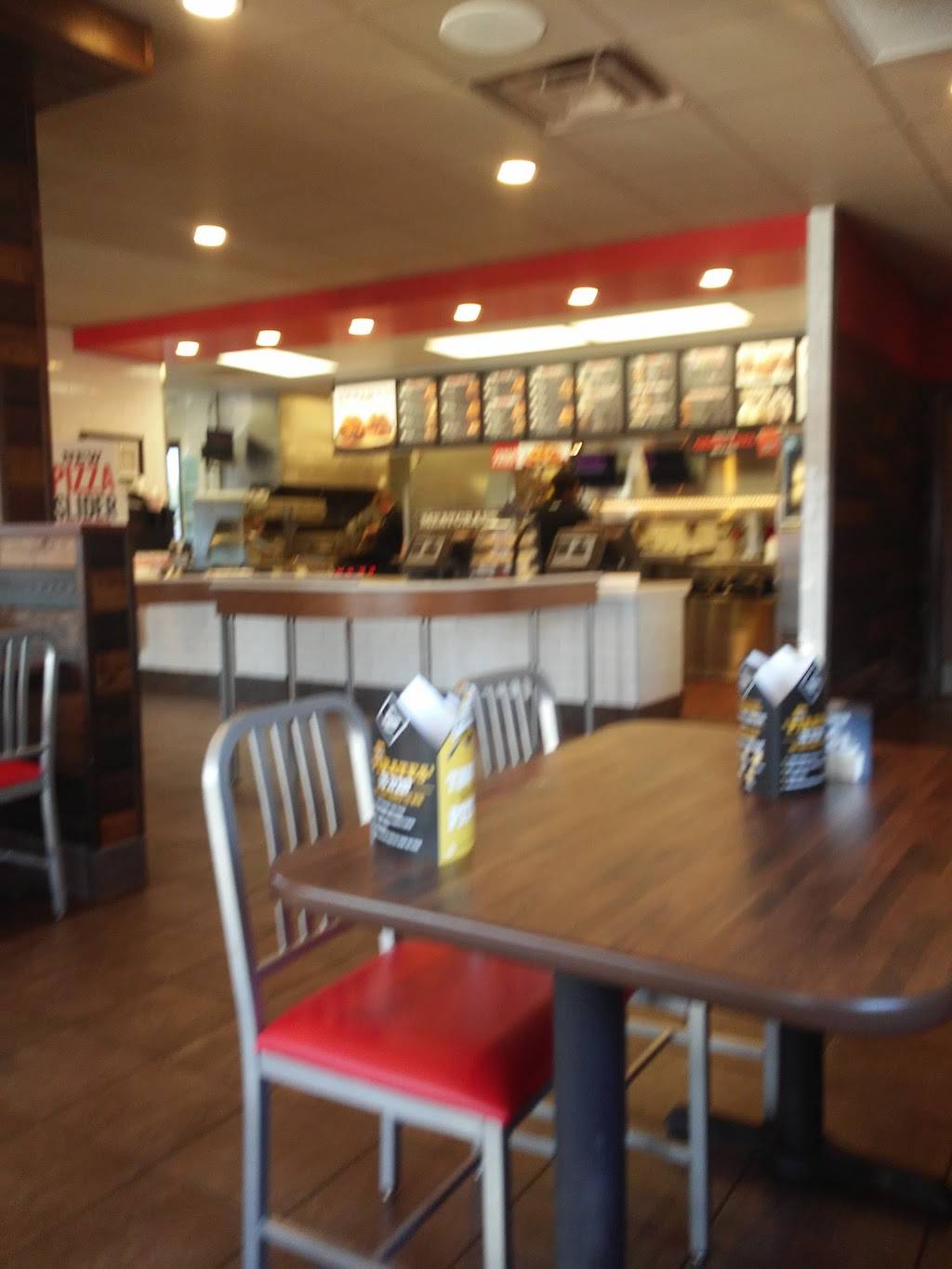 Arbys | restaurant | 3224 Wilmington Rd, New Castle, PA 16105, USA | 7246548896 OR +1 724-654-8896