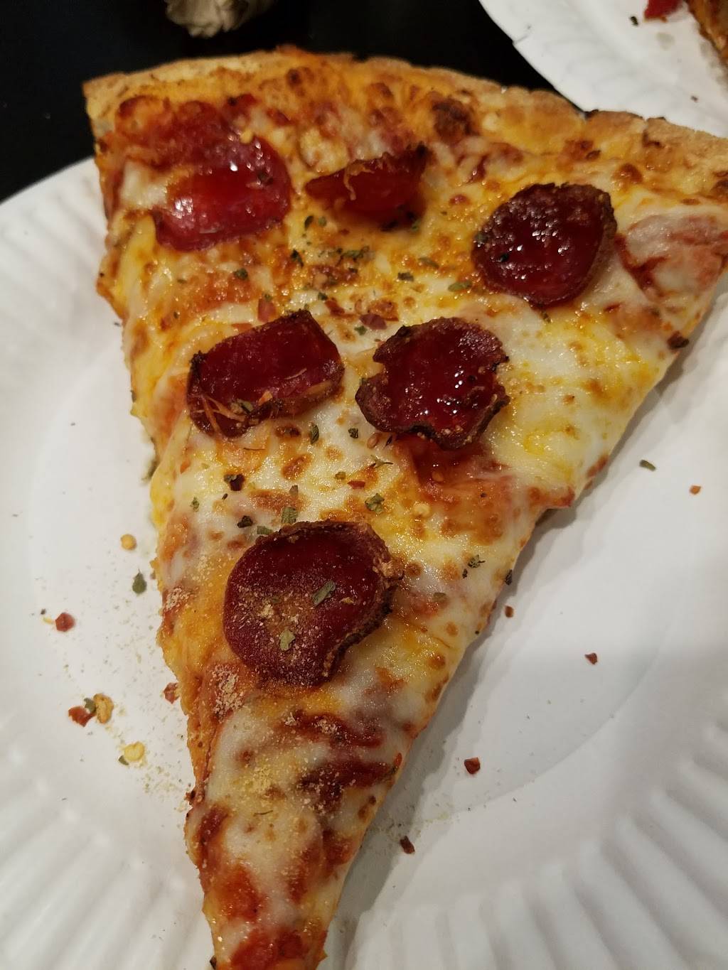 Nizarios Pizza The Castro | restaurant | 4077 18th St, San Francisco, CA 94114, USA | 4154870777 OR +1 415-487-0777