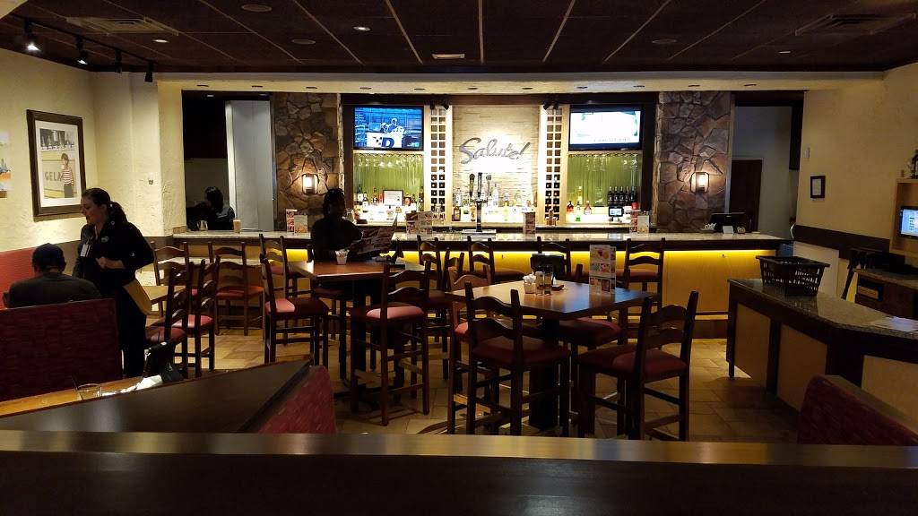 Olive Garden Italian Restaurant | meal takeaway | 4117 Chesapeake Square Blvd, Chesapeake, VA 23321, USA | 7574652139 OR +1 757-465-2139