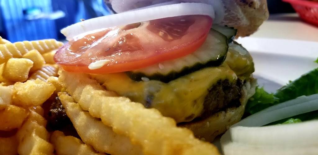 Ozzies Grill | restaurant | 799 Montecito Center, Santa Rosa, CA 95409, USA | 7075380775 OR +1 707-538-0775