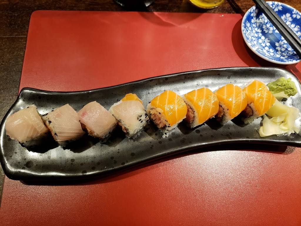 Naomi Sushi | restaurant | 4211, 1328 El Camino Real, Menlo Park, CA 94025, USA | 6503216902 OR +1 650-321-6902