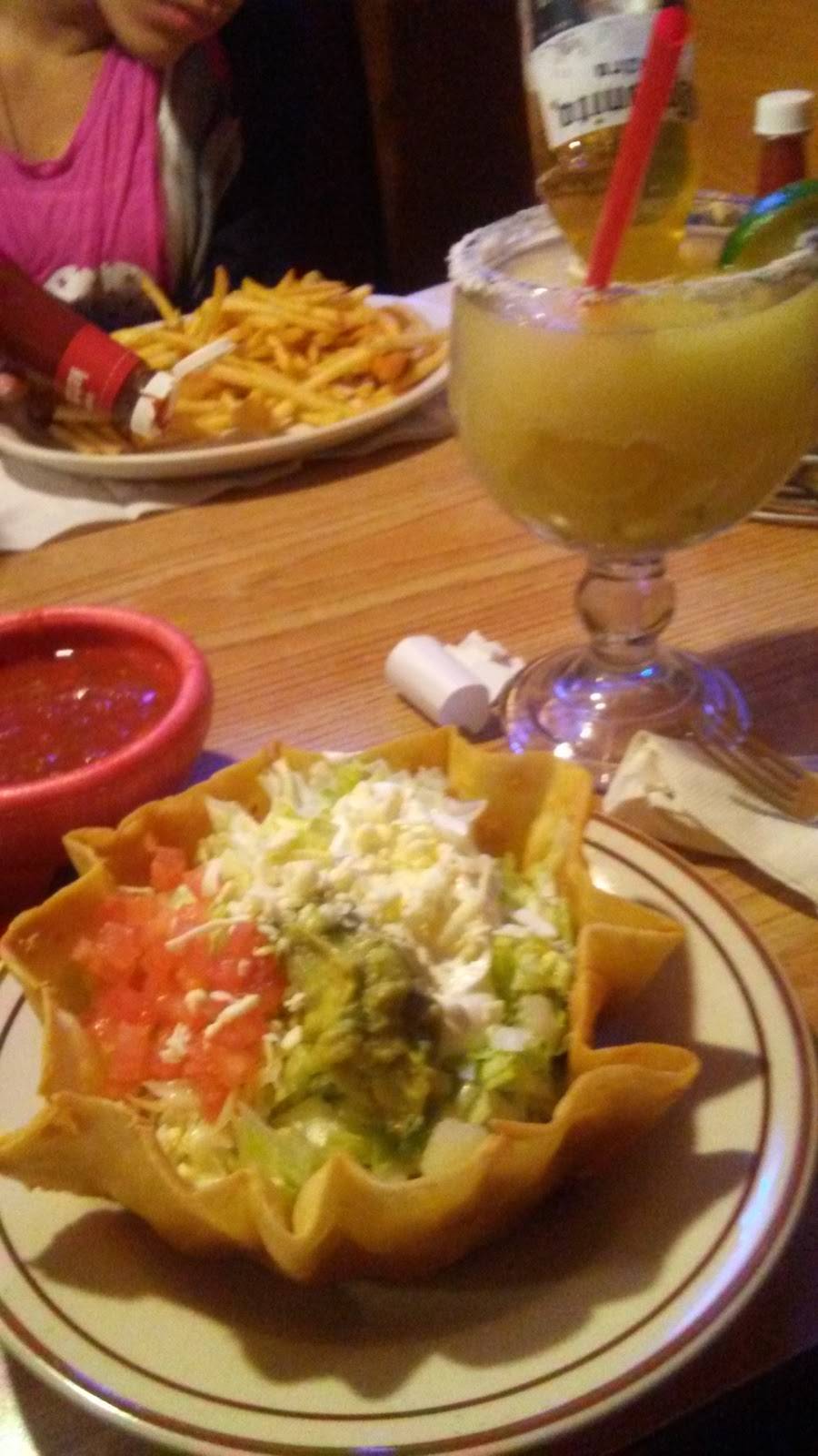 El Toro of Rantoul | restaurant | 1668 E Grove Ave, Rantoul, IL 61866, USA | 2178930100 OR +1 217-893-0100