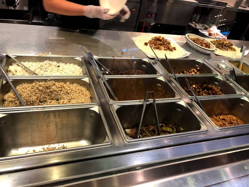 Chipotle Mexican Grill | restaurant | 2855 Stevens Creek Blvd Suite 2471, San Jose, CA 95050, USA | 4084184086 OR +1 408-418-4086