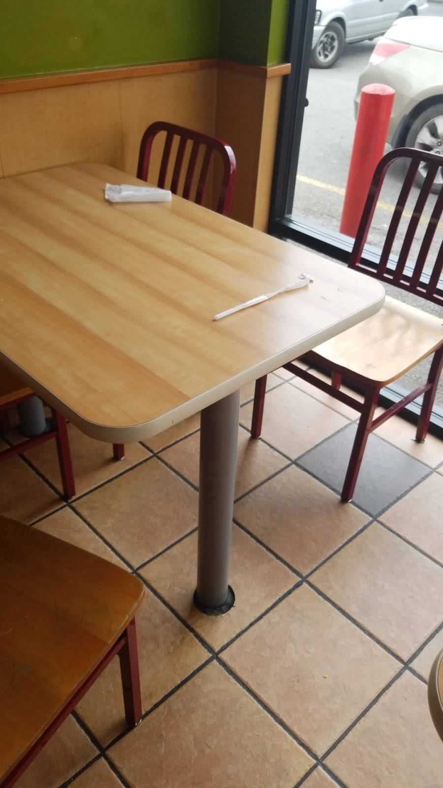 Popeyes Louisiana Kitchen | restaurant | 9222 Cullen Blvd, Houston, TX 77051, USA | 7137335554 OR +1 713-733-5554