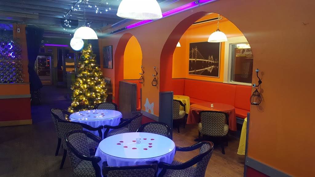 Restaurant The Café | restaurant | 5115 N Lincoln Ave, Chicago, IL 60625, USA | 7732755025 OR +1 773-275-5025