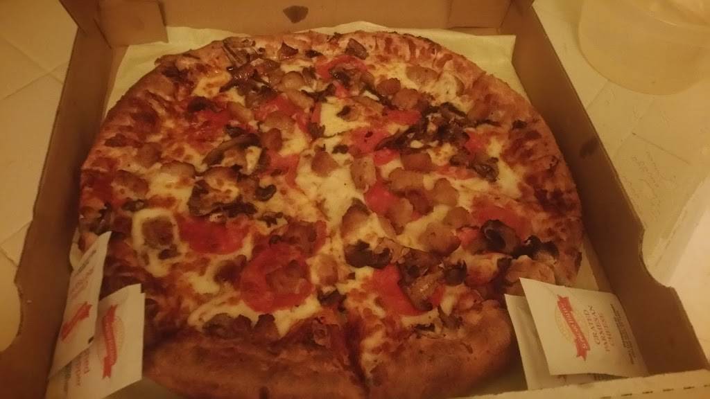 Famous Pizza | meal delivery | 14059 Victory Blvd, Van Nuys, CA 91401, USA | 8189011186 OR +1 818-901-1186