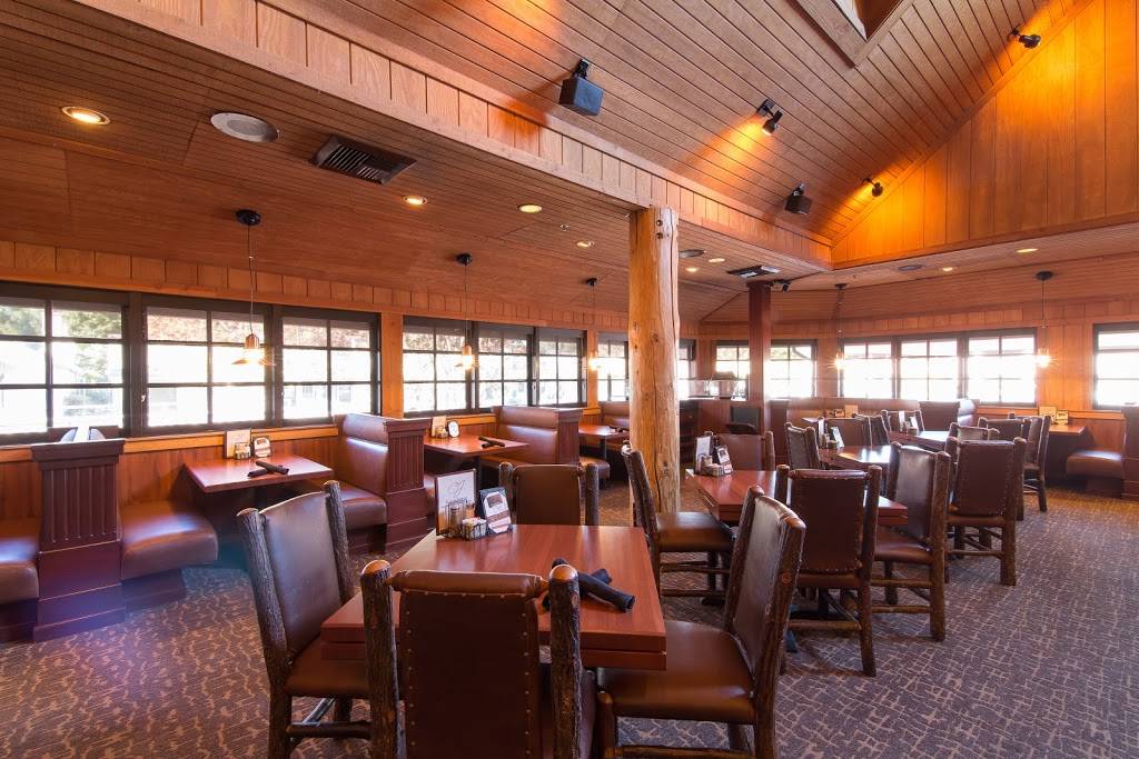 Claim Jumper Restaurants | restaurant | 1905 Commercenter W E, San Bernardino, CA 92408, USA | 9093831818 OR +1 909-383-1818