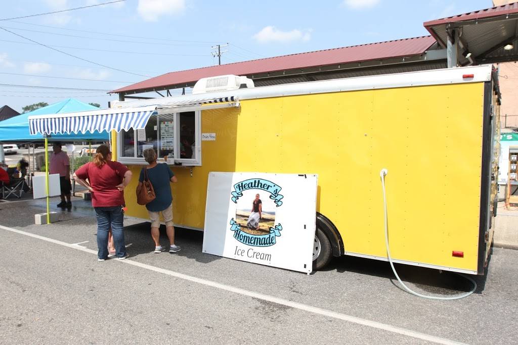 Heathers Homemade Ice Cream & Frozen Yogurt | restaurant | 2711 Fort Campbell Blvd, Hopkinsville, KY 42240, USA | 2704989433 OR +1 270-498-9433