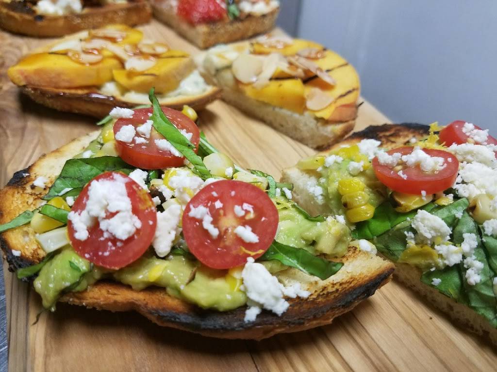 Obricks Irish Pub & Martini Bar | restaurant | 427 12th St W, Bradenton, FL 34205, USA | 9418968860 OR +1 941-896-8860